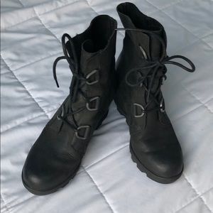 Sorel Joan of Arctic Wedge II boot